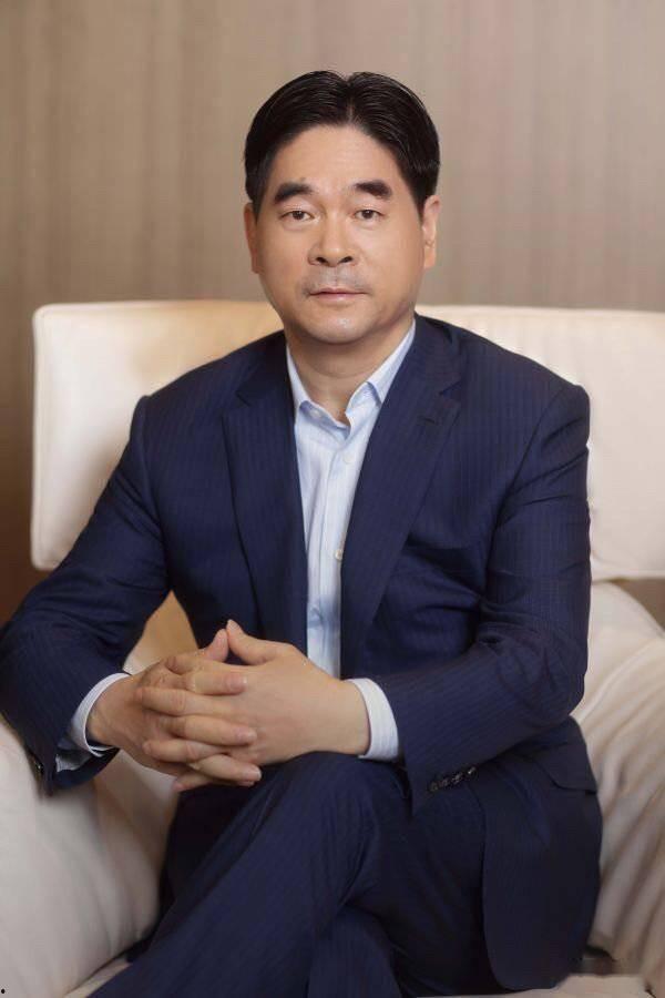 律师爆料王振华视频,事件真相再引关注