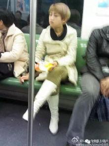 av打电话赶地铁,av助力地铁出行