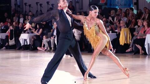 拉丁舞视频 比赛视频,激情四溢的舞蹈对决