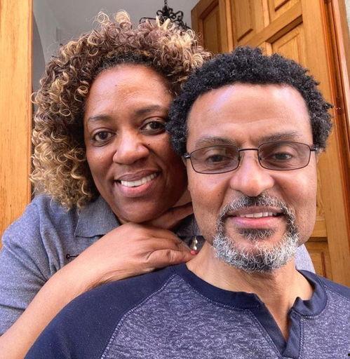 黑人老公图片单人,一个独特男性的风采展现