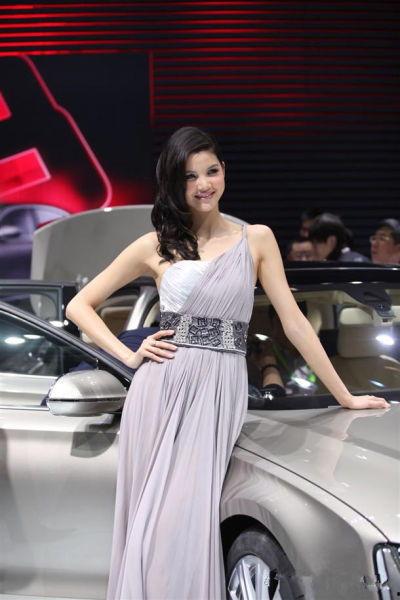 女车模色情 在线播放,真相与争议